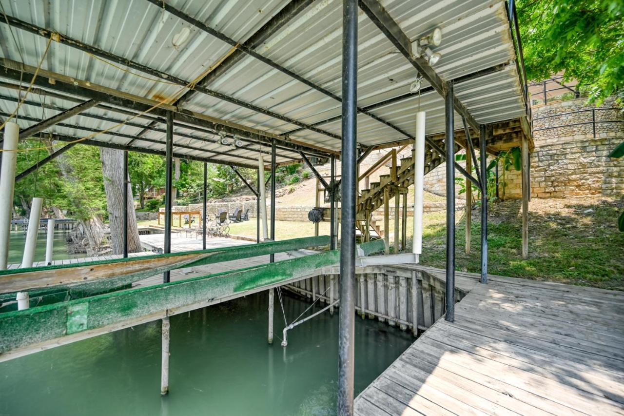 Luxury Lakefront Oasis With Boat Dock-Firepit McQueeney Exteriör bild