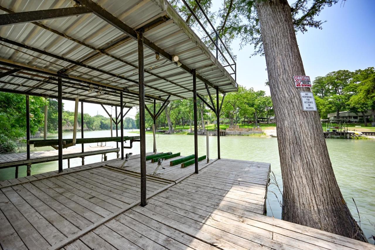 Luxury Lakefront Oasis With Boat Dock-Firepit McQueeney Exteriör bild