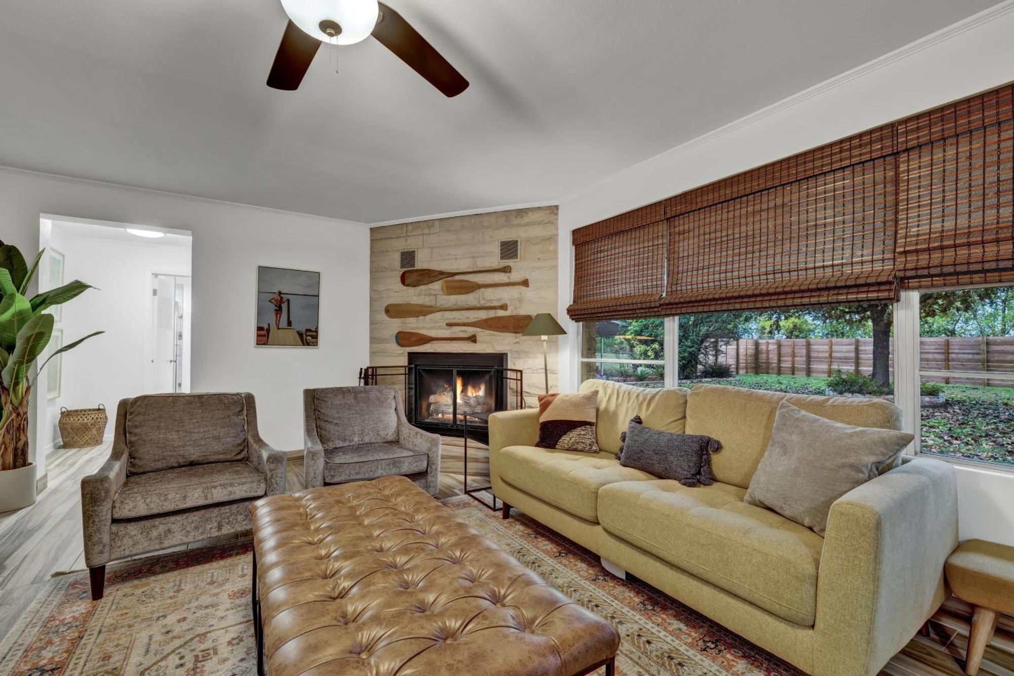 Luxury Lakefront Oasis With Boat Dock-Firepit McQueeney Exteriör bild